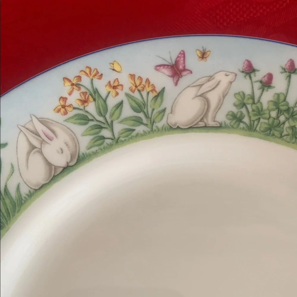 Tiffany & Co. Blue and Green Botanical Easter kids Plate 2003 meadows